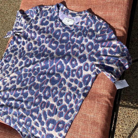 SOL ANGELES Anthropologie Blue and Purple Leopard Print Tee - small - Picture 4 of 15